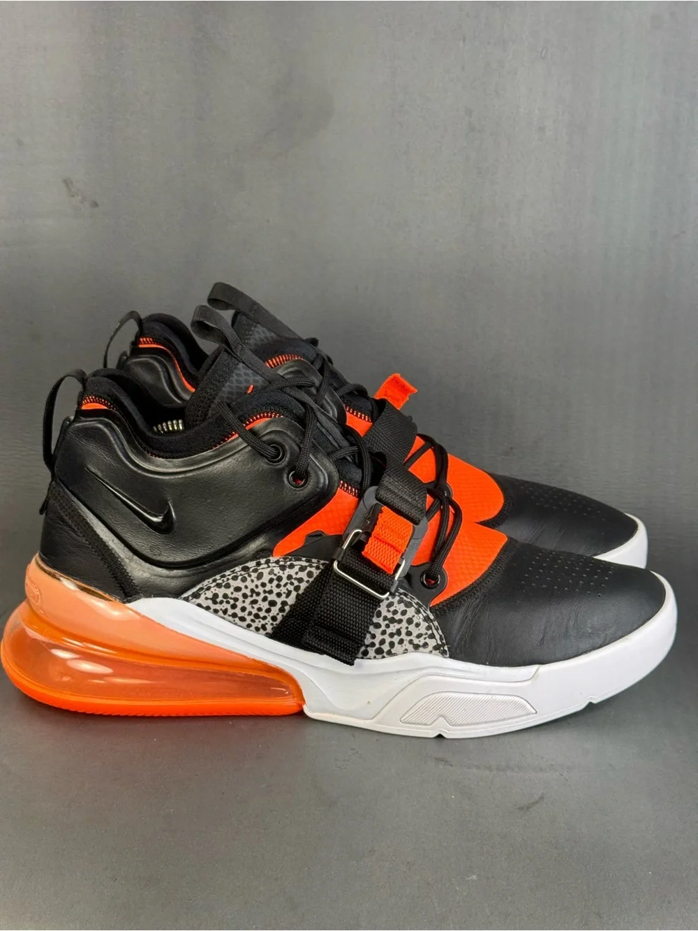 Nike Air Force 270 'Safari' athletic sneaker shoes men’s size 11